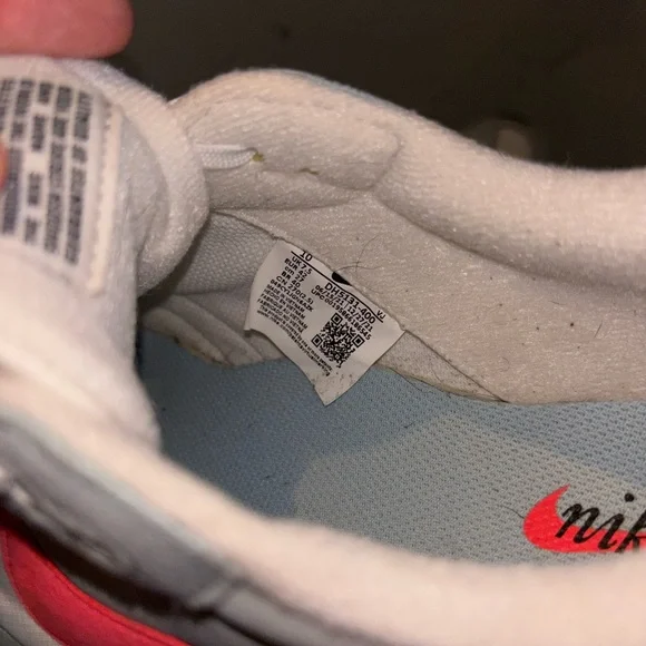 Nike Sneakers with Pink and White Accents - Picture 3 of 3